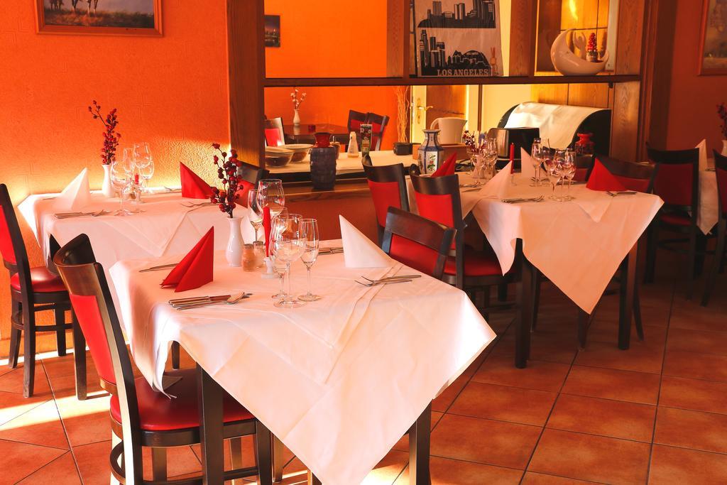Hotel Die Welt Schmallenberg Ngoại thất bức ảnh